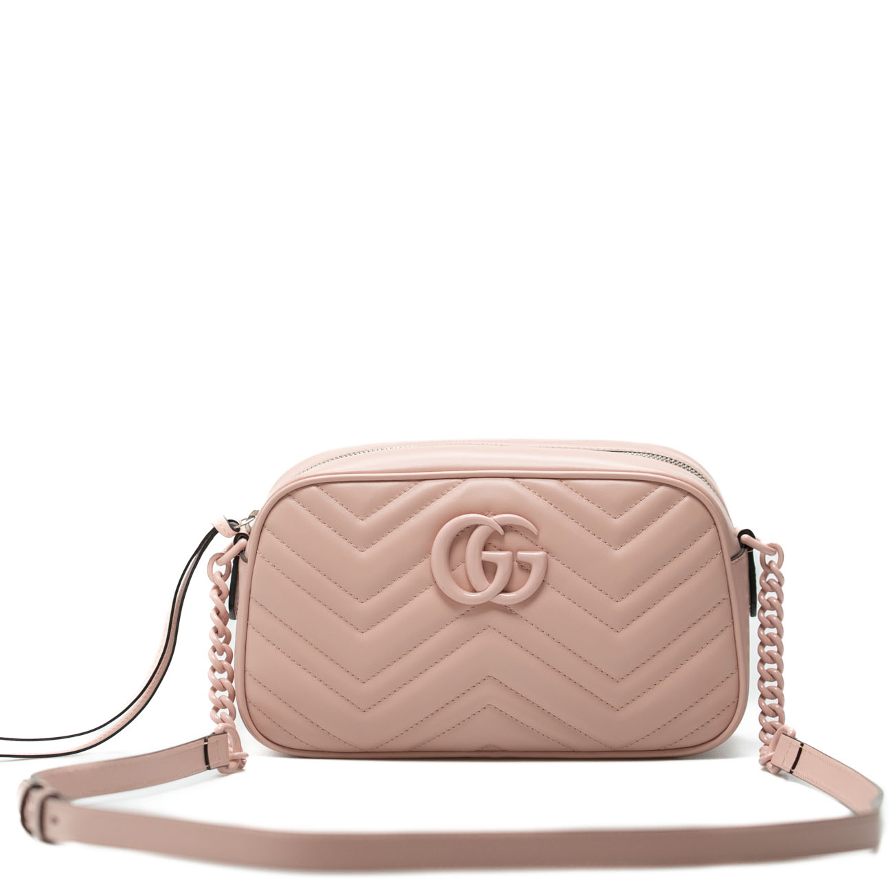 foto di camera bag rosa tono su tono di gucci second hand di luxury mood shop