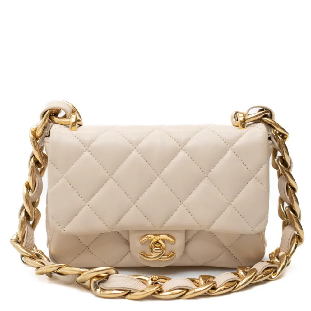 Luxury Mood_ CHANEL_ Flap bag funky chain beige chiaro oro_ 001